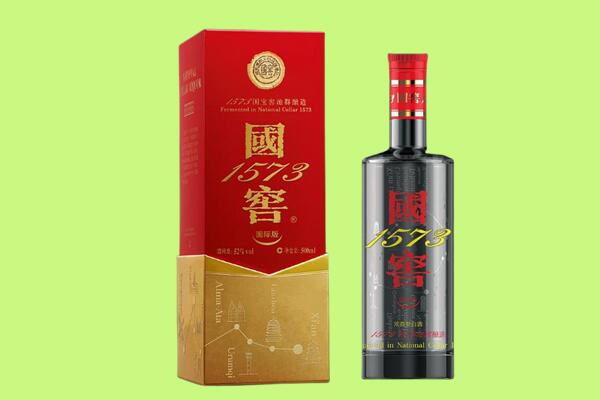 赤峰喀喇沁旗回收国窖1573.jpg